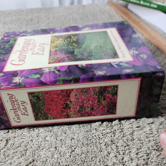 Gardening Made Easy Binder With Individual Cards - Picture 7 of 16